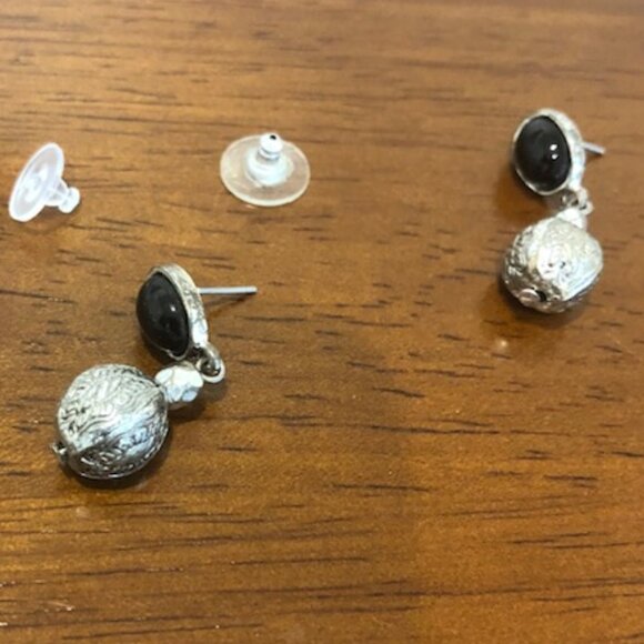 Silver Tone Faux Black Stone Drop Earrings - Picture 5 of 9